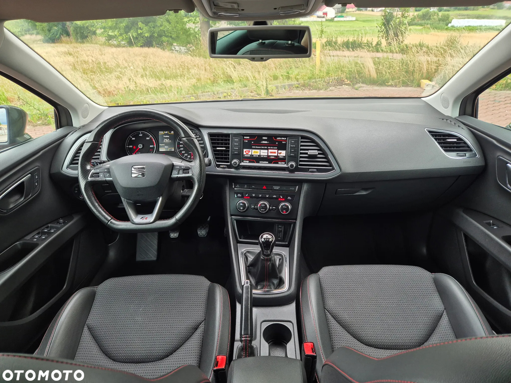 Seat Leon Sportstourer 2.0 TDI FR Plus - 14