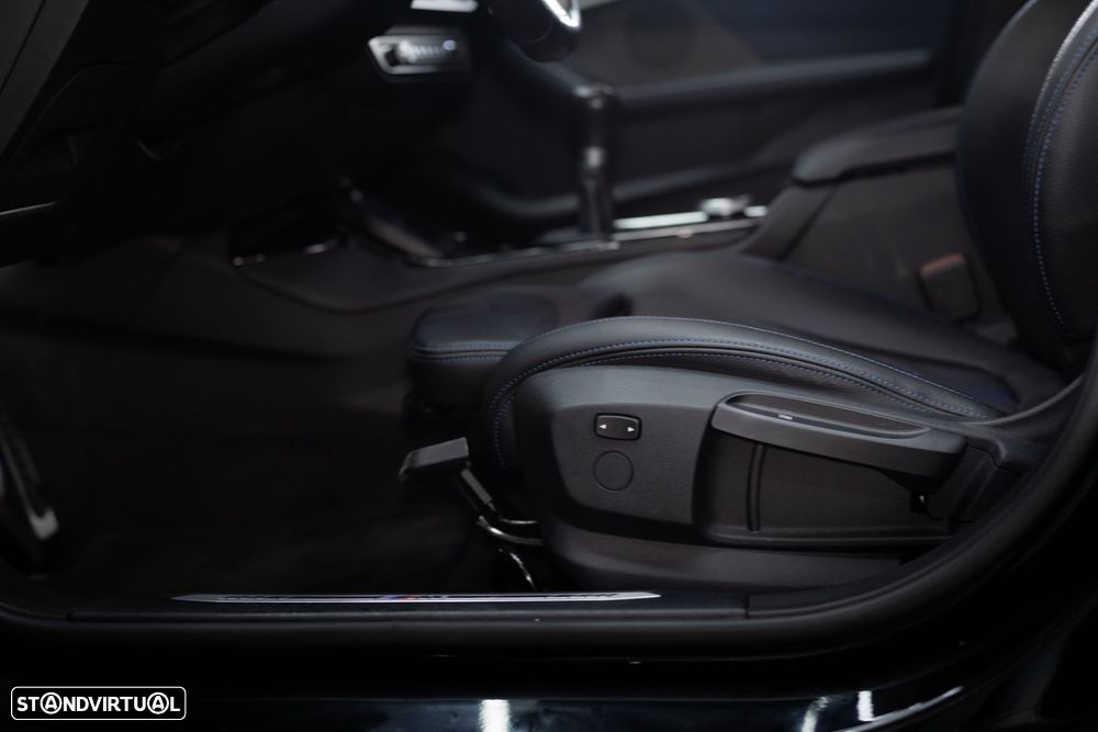 BMW 116 d Pack M - 25