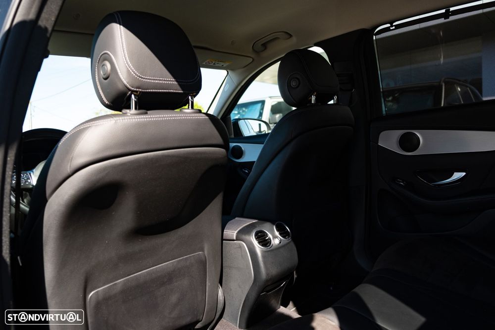 Mercedes-Benz GLC 300 - 38