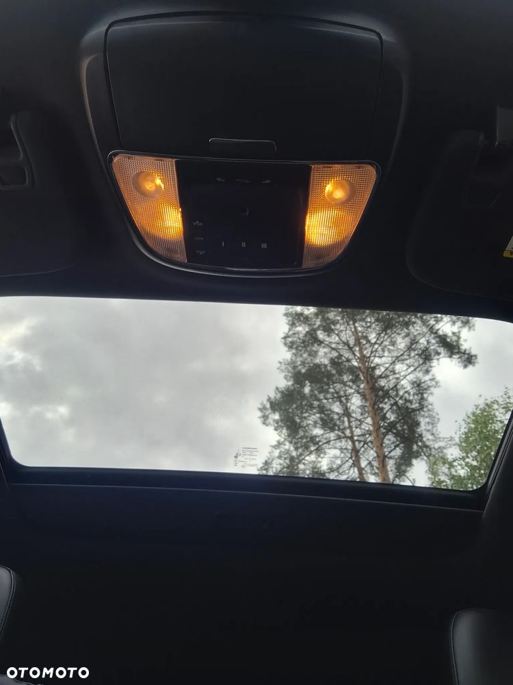 Jeep Grand Cherokee 5.7 V8 HEMI Overland - 22