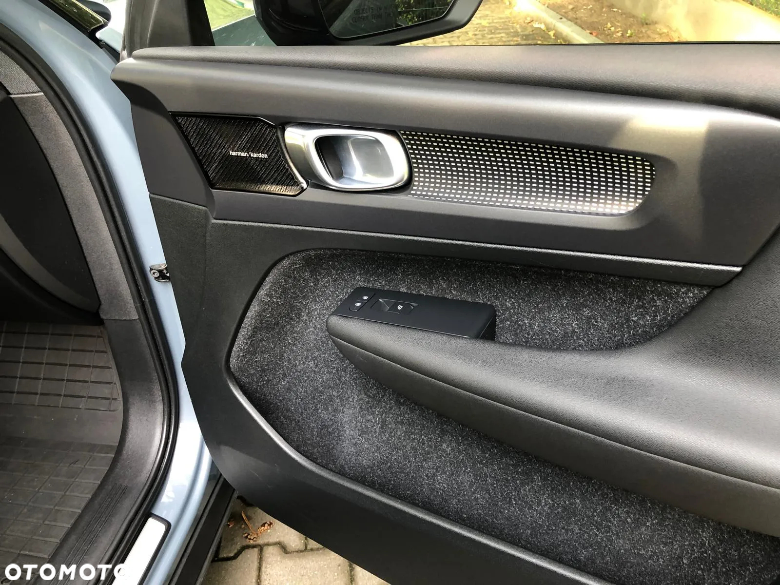 Volvo XC 40 T5 AWD R-Design - 31