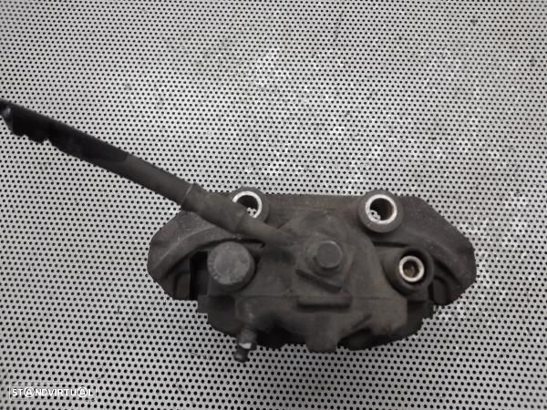 Pinça Travao Frente Dto Opel Corsa B (S93) - 4
