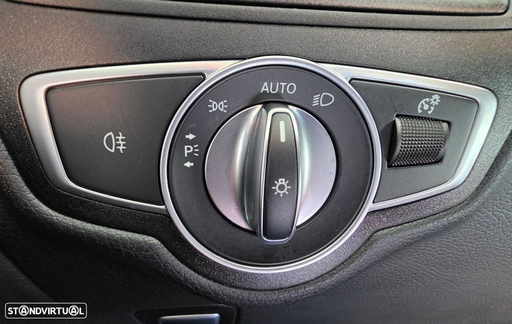 Mercedes-Benz GLC 300 - 23
