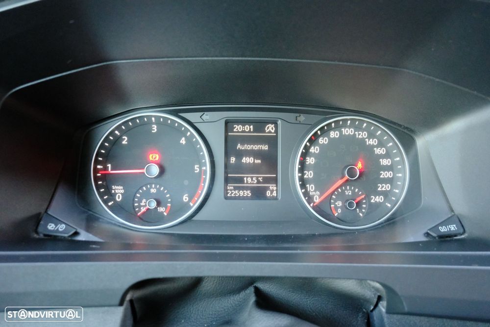 VW Transporter - 17