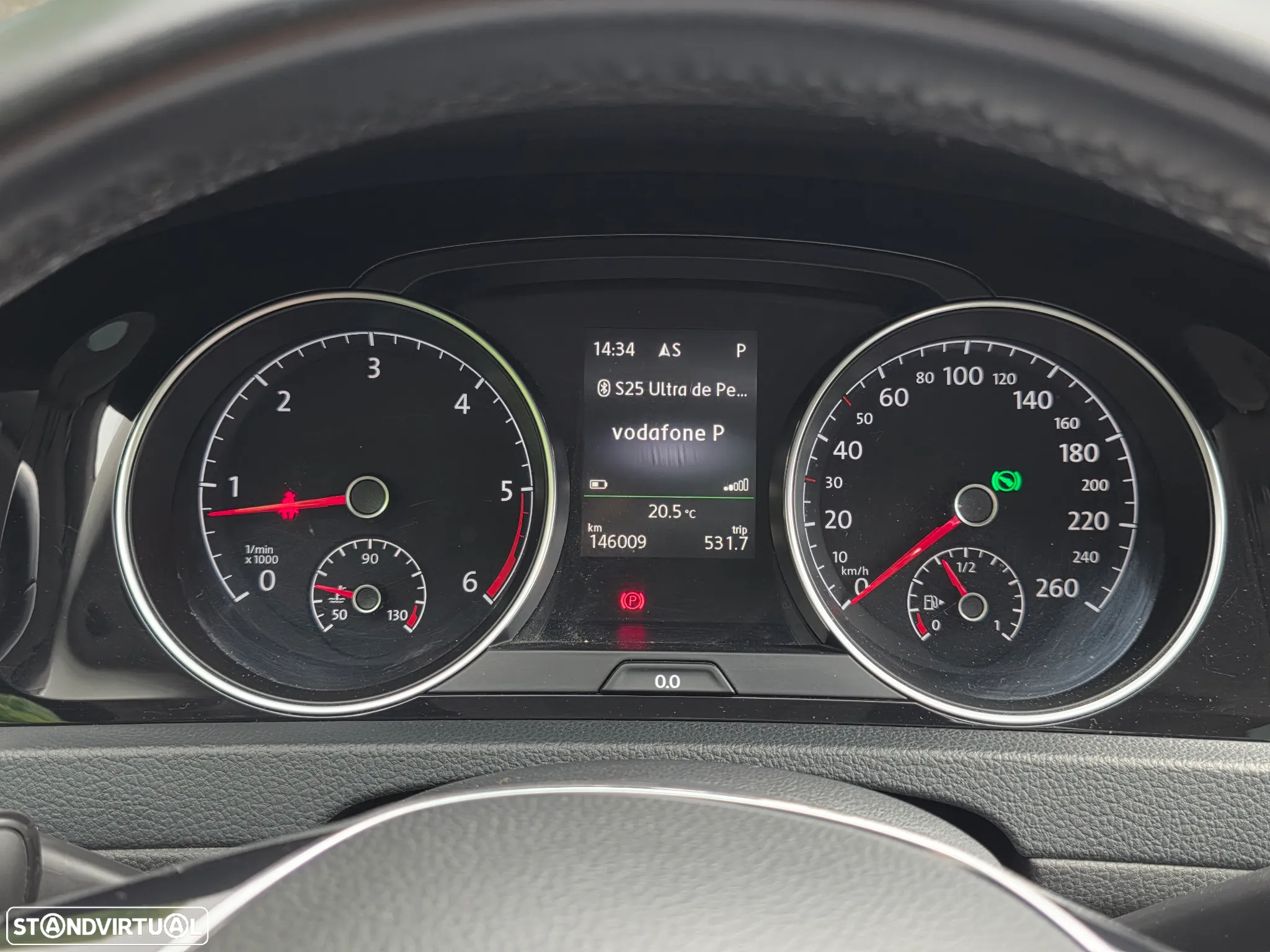 VW Golf Variant 1.6 TDi Highline DSG - 17