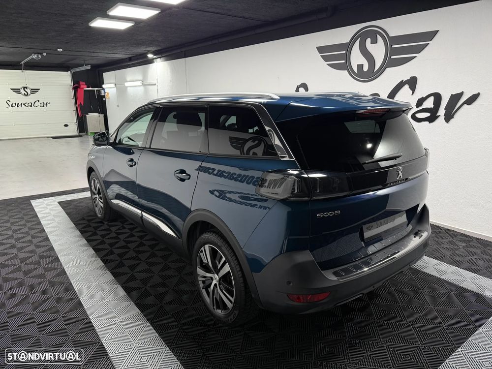 Peugeot 5008 1.2 PureTech Allure - 4