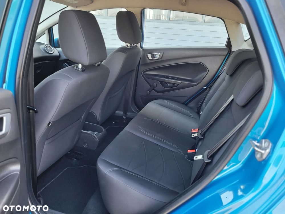 Ford Fiesta - 17