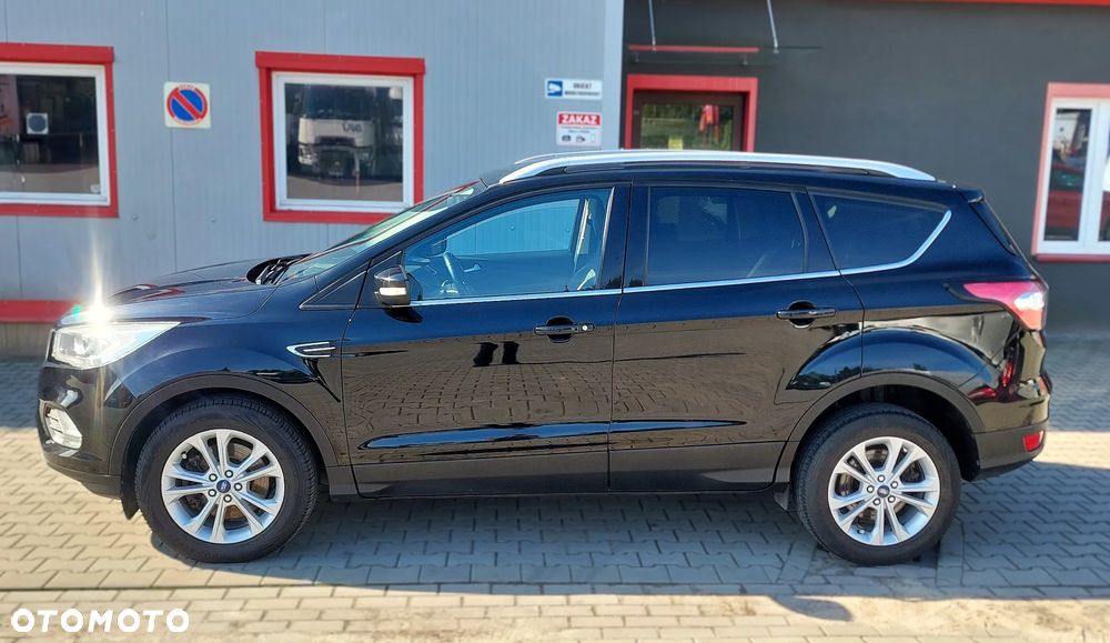 Ford Kuga - 2