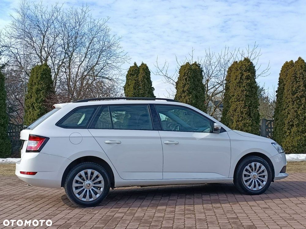 Skoda Fabia 1.0 TSI Ambition - 5