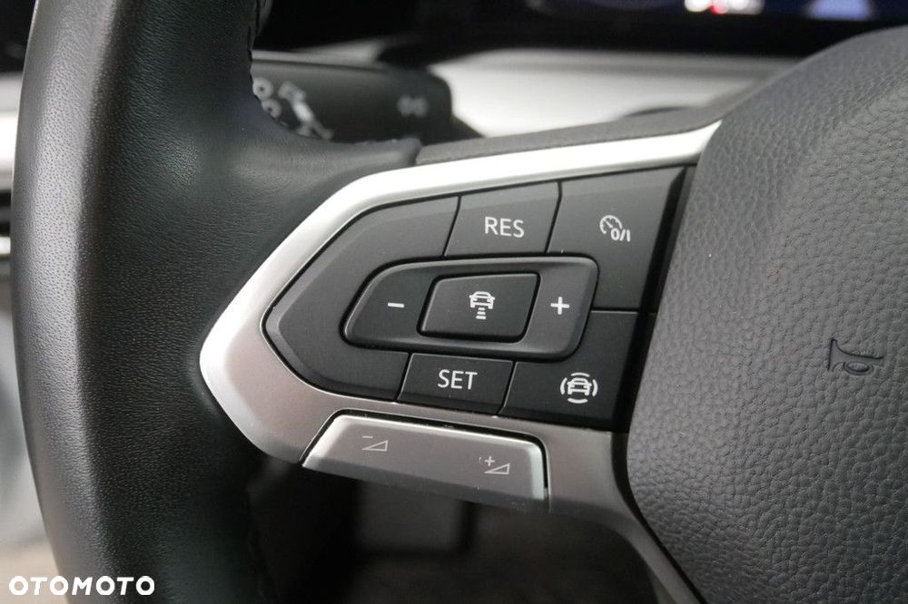 Volkswagen Golf Variant - 20