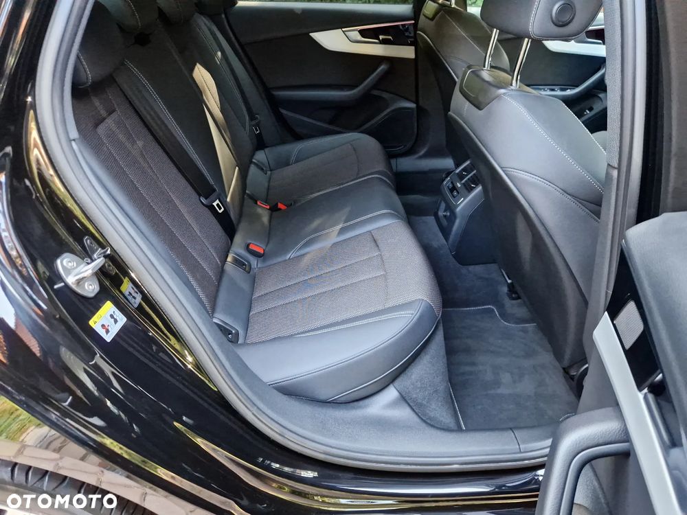 Audi A4 Limousine 35 TFSI mHEV S Line S tronic - 11