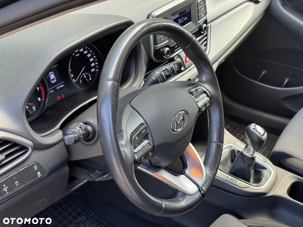 Hyundai i30 1.5 DPI Modern - 17