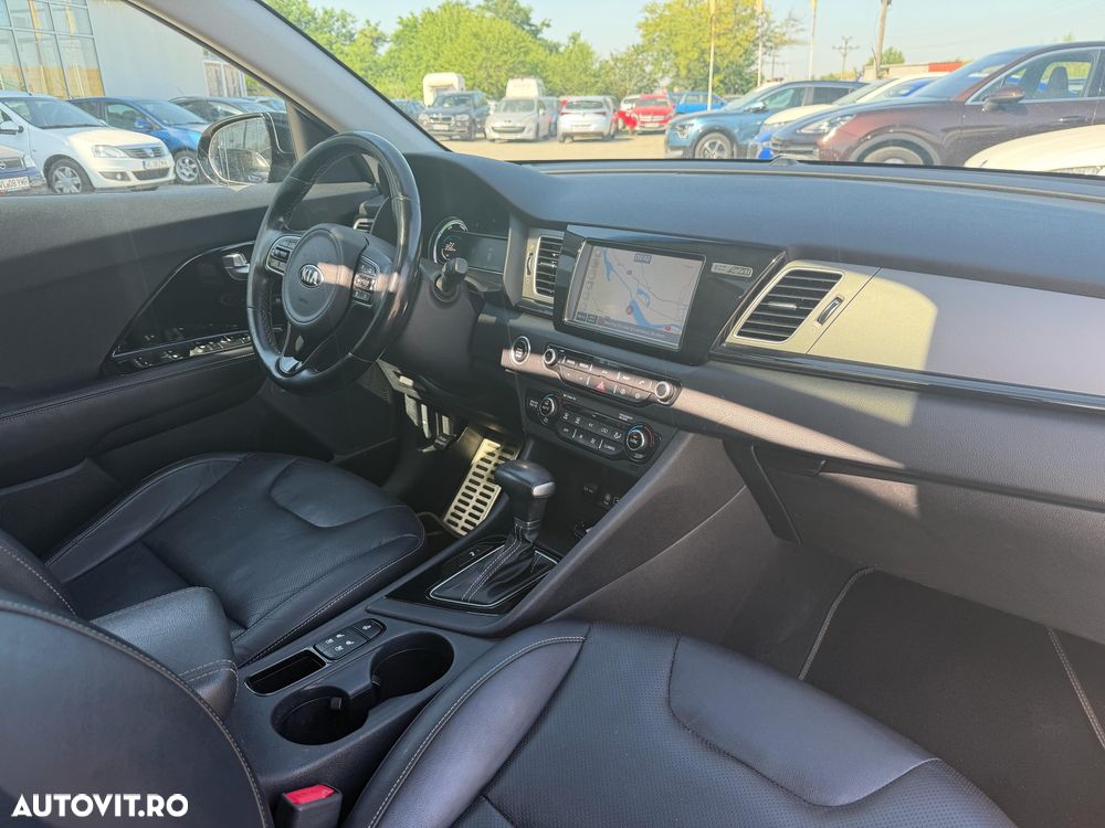 Kia Niro 1.6 GDI 2WD Aut. Spirit - 8