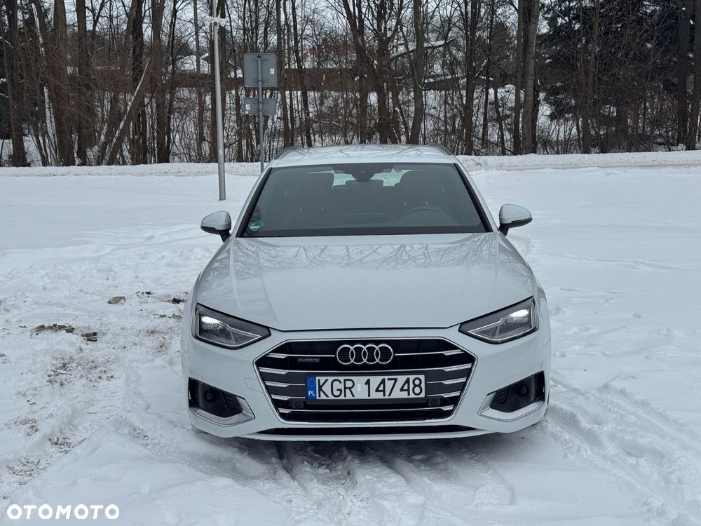 Audi A4 Avant 40 TDI quattro S tronic advanced - 2
