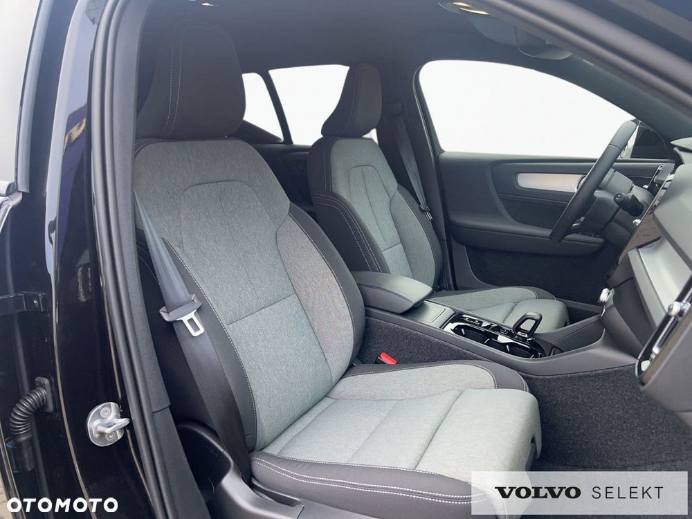 Volvo XC 40 - 39