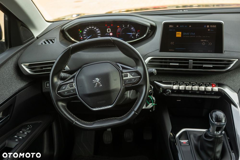 Peugeot 3008 HDi 150 Allure - 32