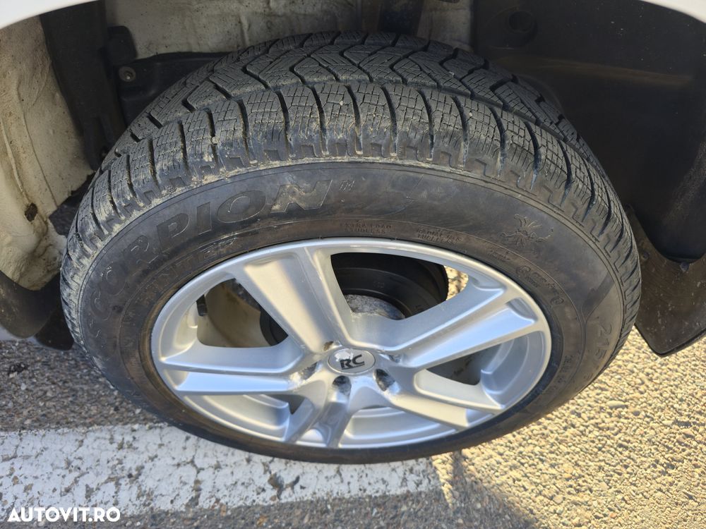 Dacia Duster ver-1-5-dci-4x4-ambiance - 9