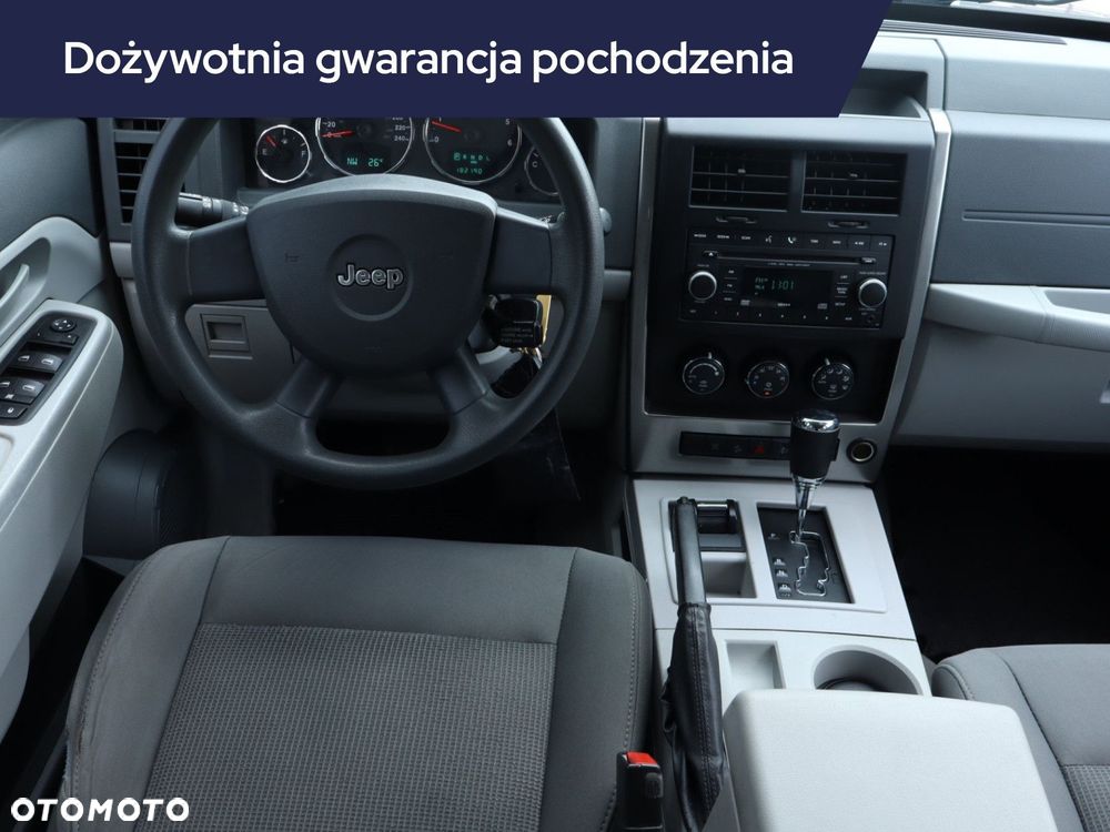 Jeep Cherokee - 9