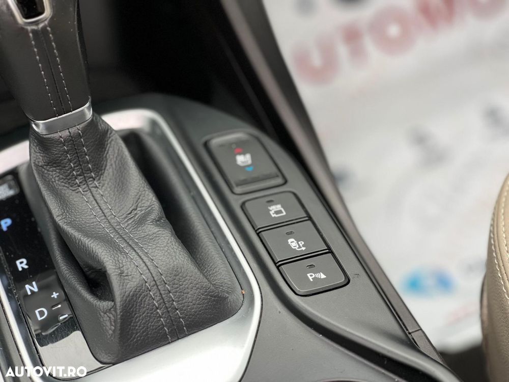 Hyundai Santa Fe 2.2 CRDi 4WD 8AT Luxury - 20