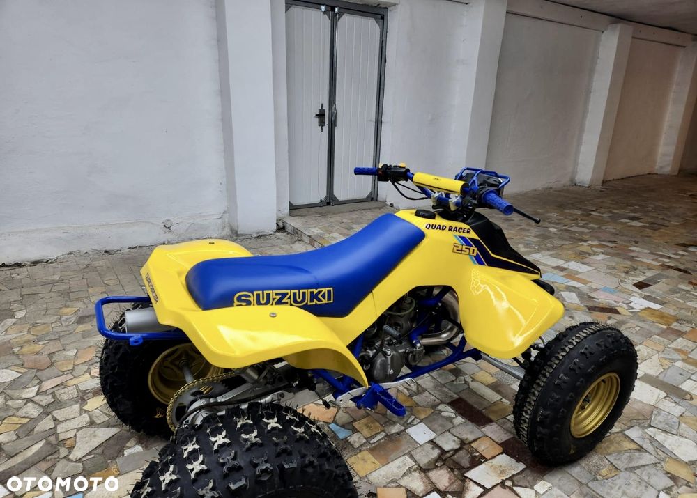 Suzuki Inny - 4