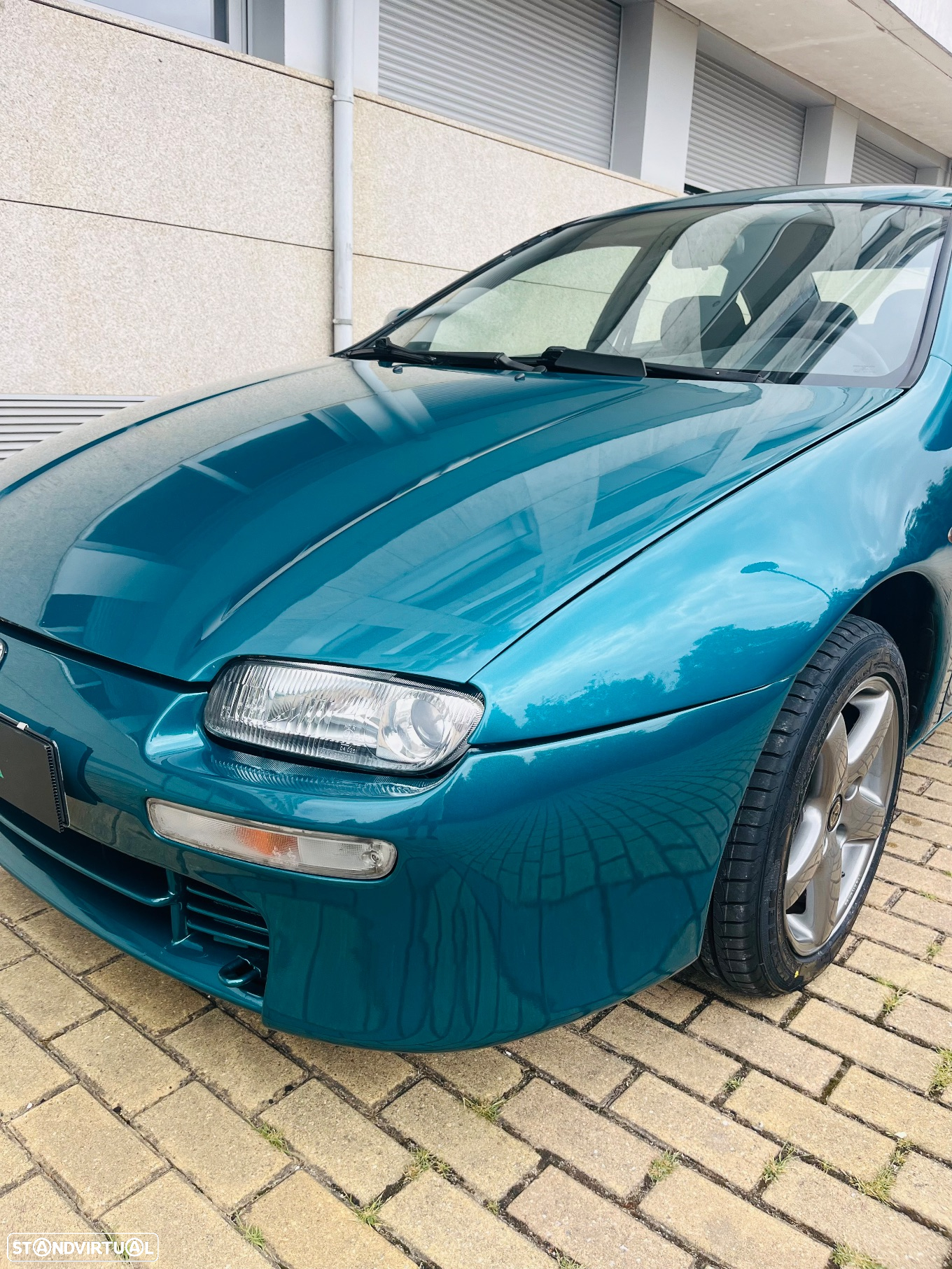 Mazda 323 F 1.5 - 18