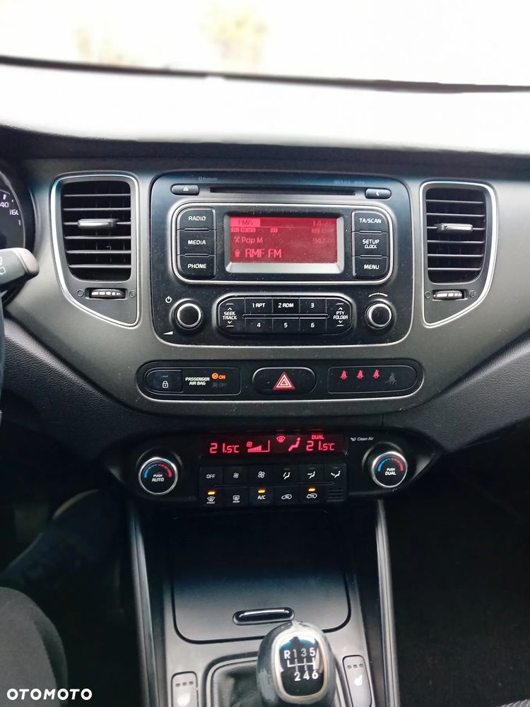 Kia Carens 1.7 CRDi Edition 7 - 8