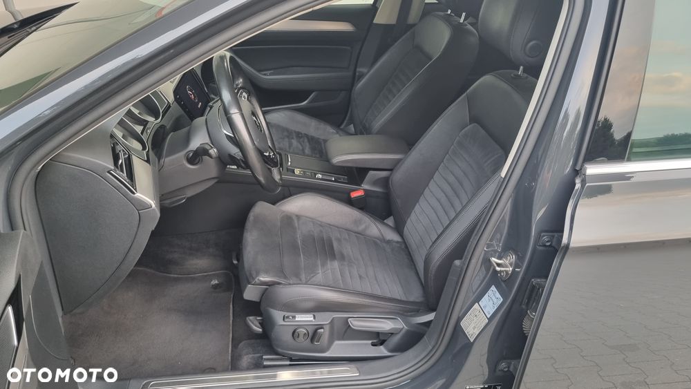 Volkswagen Passat 2.0 TDI BMT Highline DSG - 23