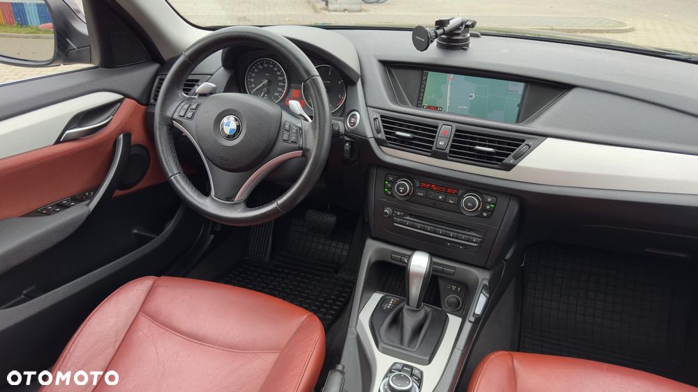BMW X1 - 16