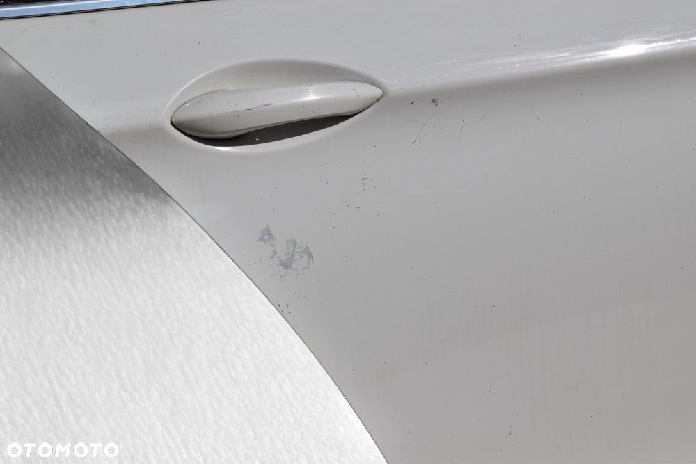 Drzwi Prawy Tył BMW 5 F11 KOMBI Lift 2012-2017 Kolor: 300 Alpinweiss - 4