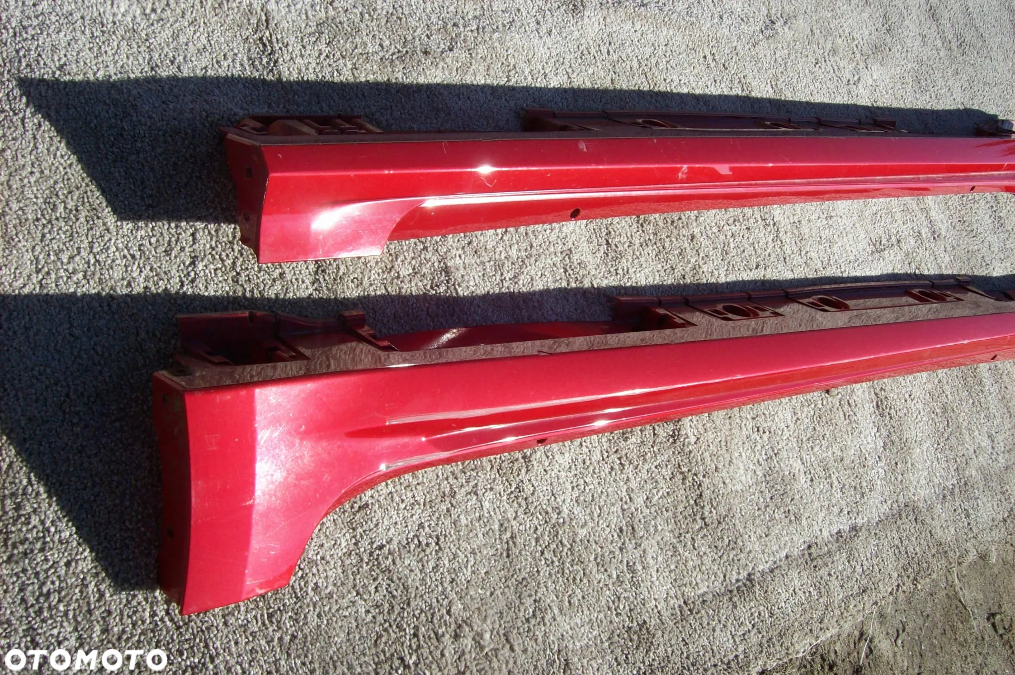 LISTWA PROGOWA LEWA  TOYOTA COROLLA E-20 E-21 - 2