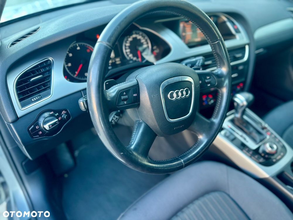 Audi A4 Avant 2.0 TDI DPF multitronic Ambiente - 21