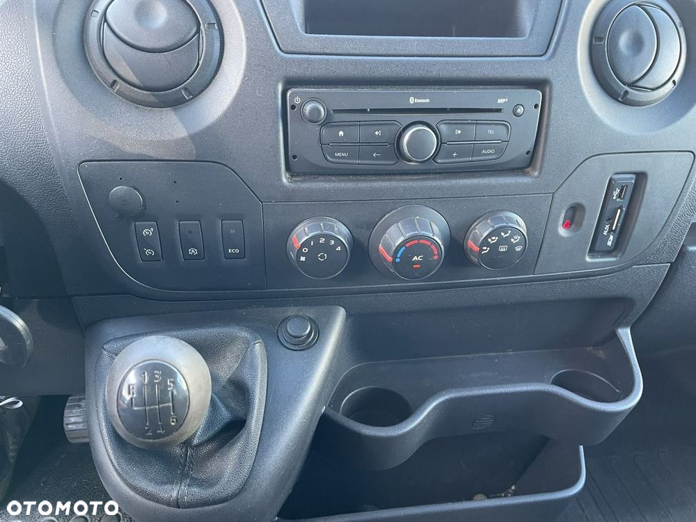 Renault Master - 15