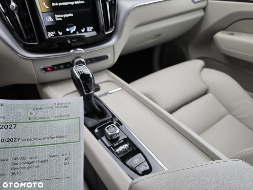 Volvo XC 60 D3 Drive-E Momentum - 8