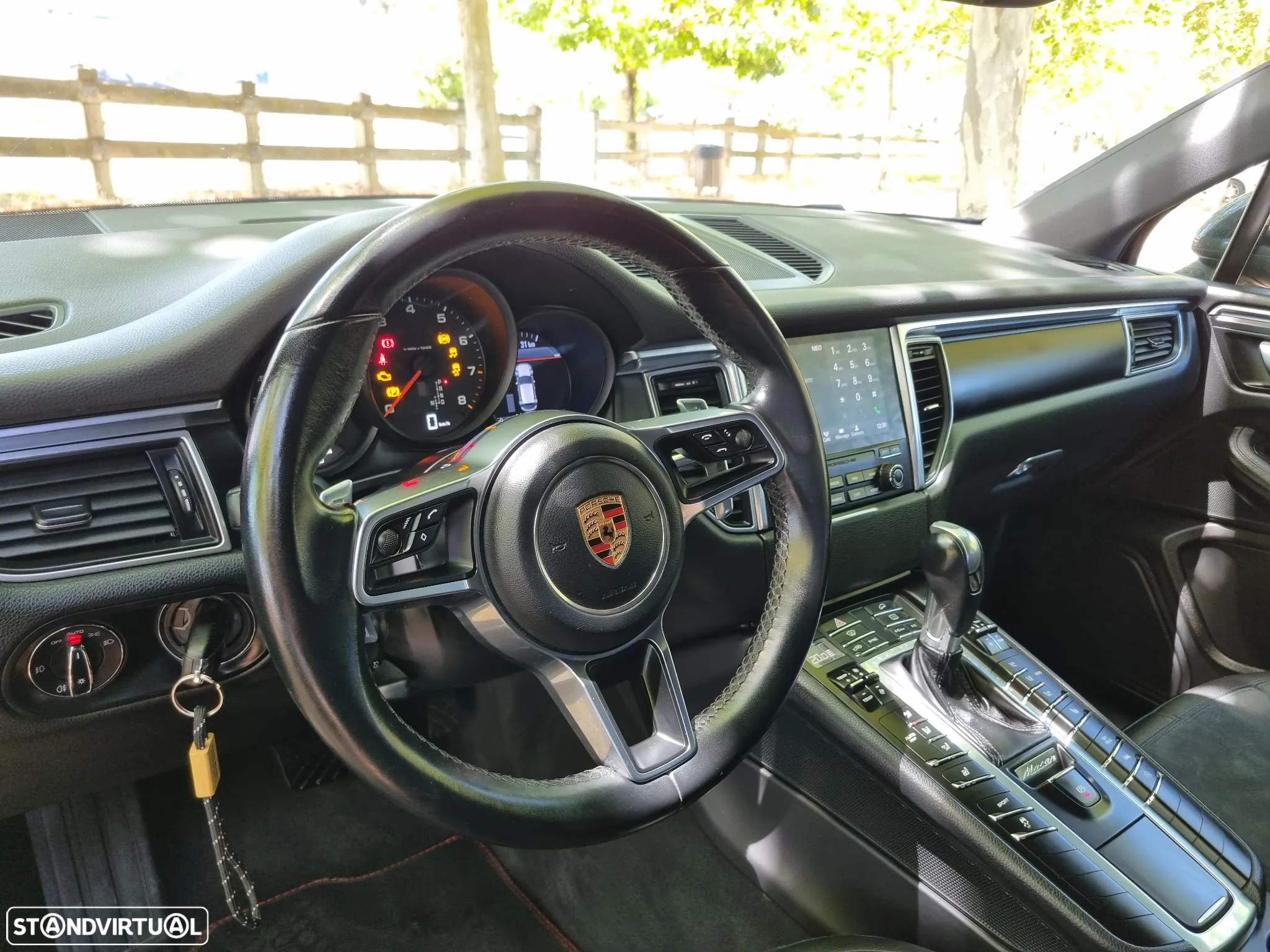 Porsche Macan Standard - 28