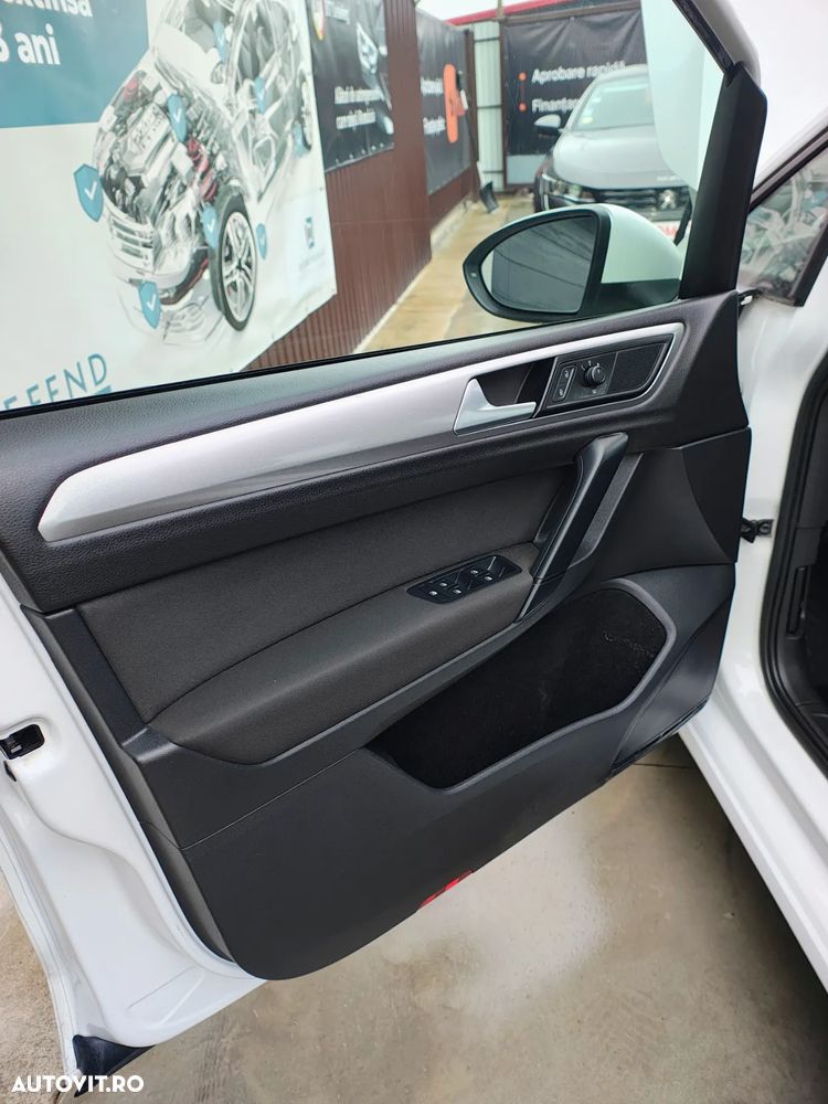 Volkswagen Golf Sportsvan 1.6 TDI (BlueMotion Technology) Trendline - 19