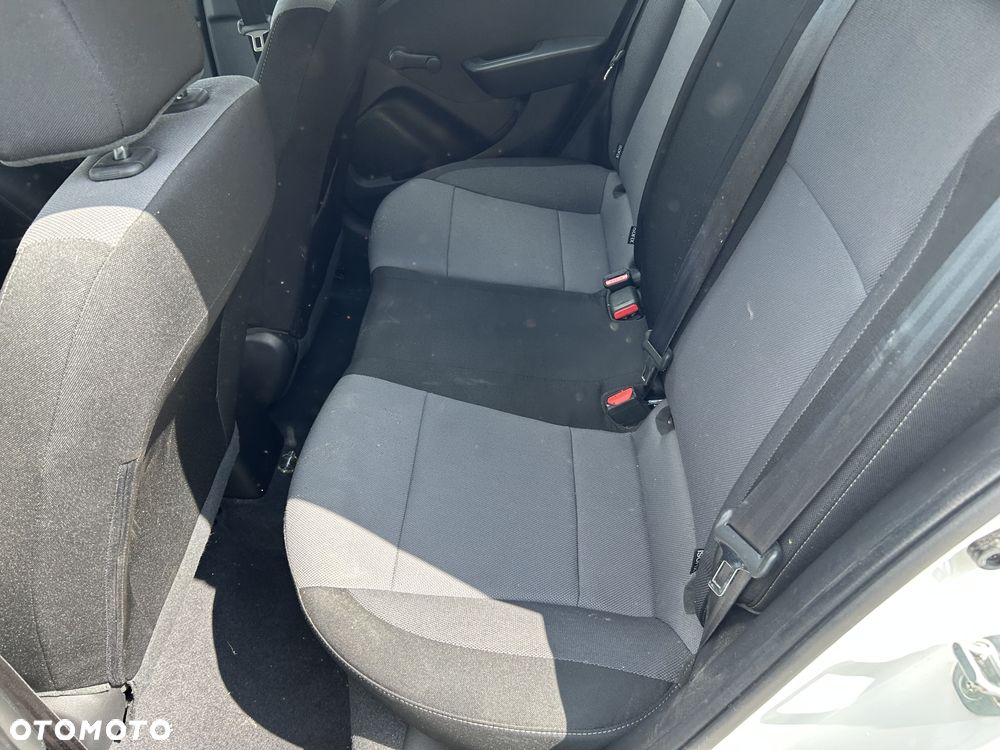 Hyundai i20 - 25