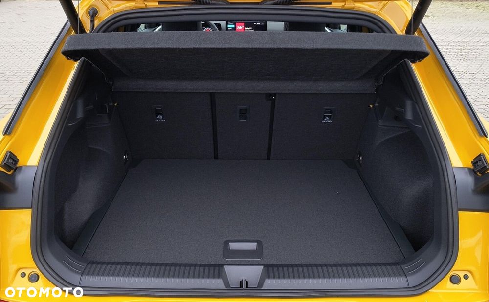 Volkswagen T-Roc 1.5 eTSI R-Line DSG - 19