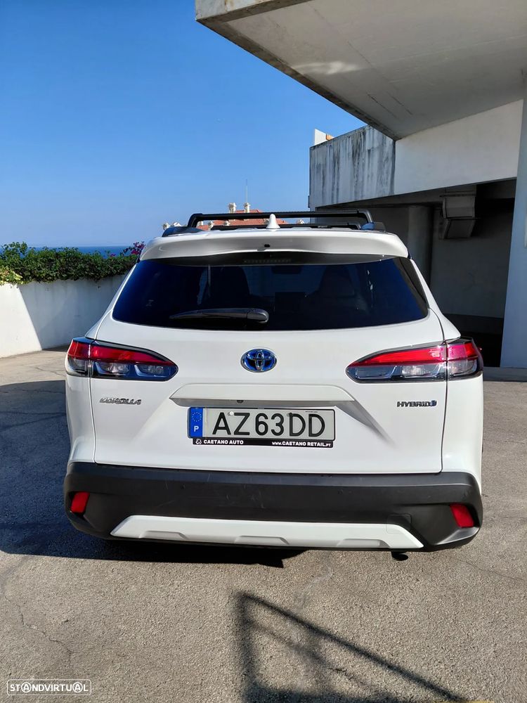 Toyota Corolla Cross 2.0 Hybrid Luxury - 4