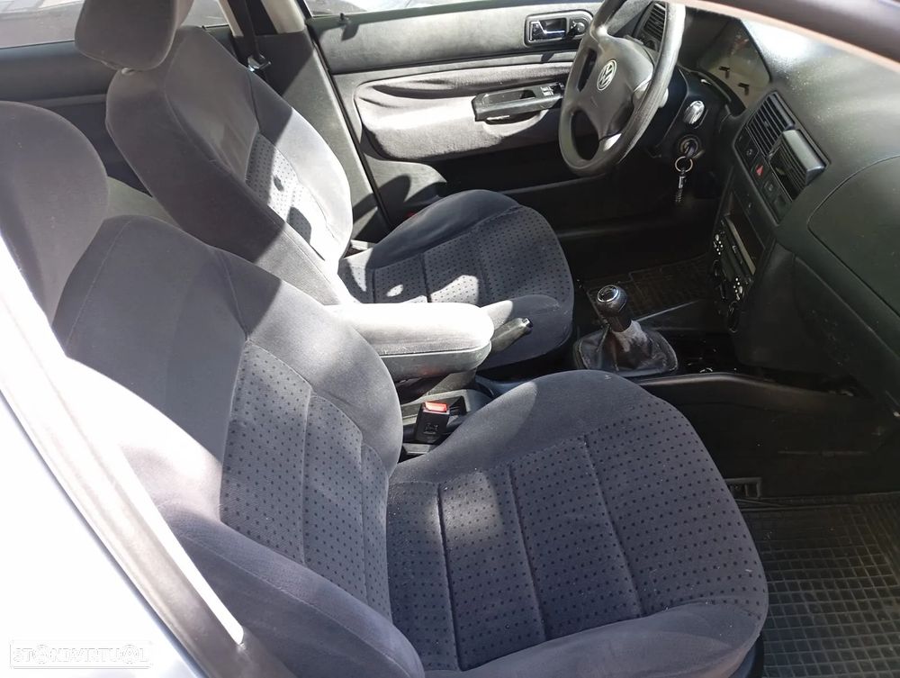 VW Golf Variant 1.4 Confortline - 14