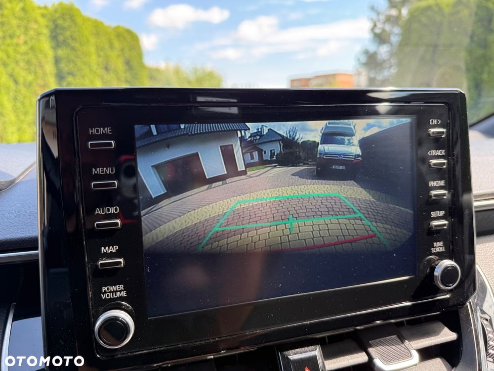 Toyota Corolla 1.8 Hybrid Executive - 32