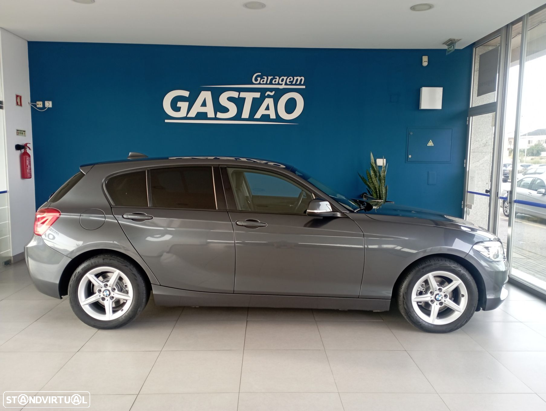 BMW 116 d Advantage Auto - 3