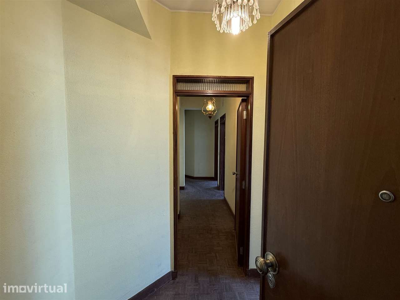 Apartamento T3 com Garagem - Abadias - Grande imagem: 2/28