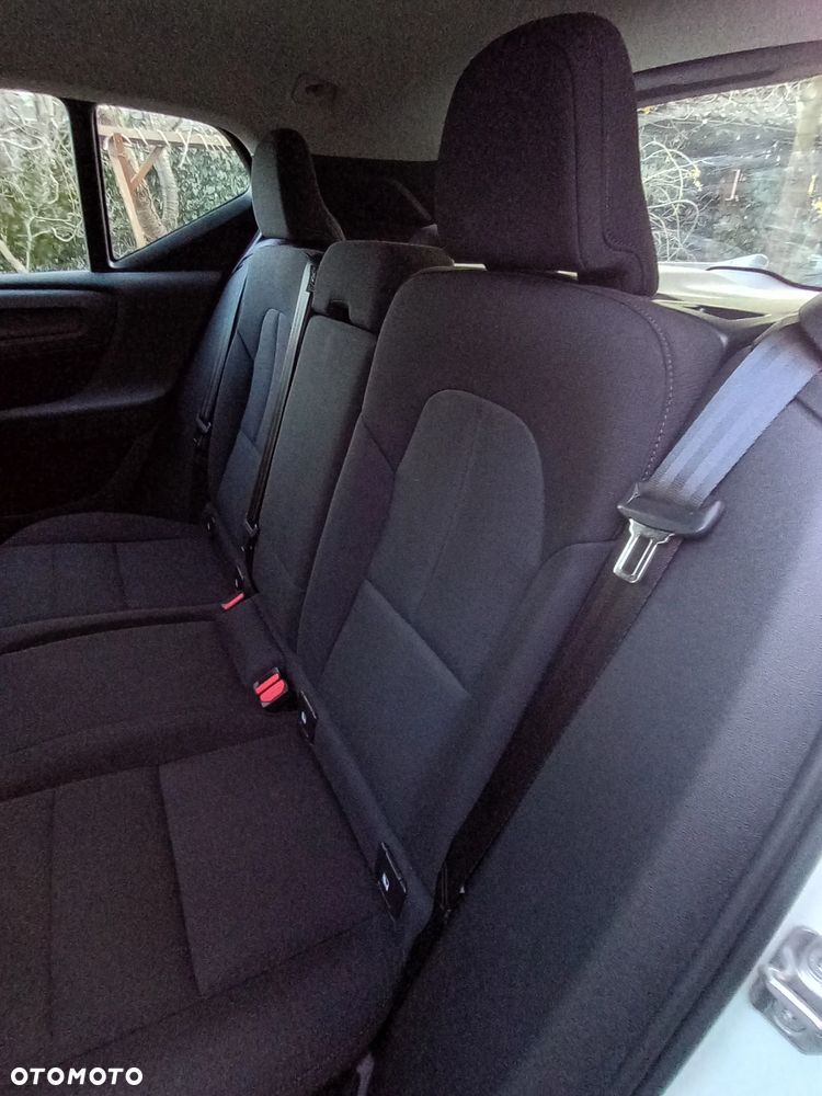 Volvo XC 40 T3 Momentum - 7