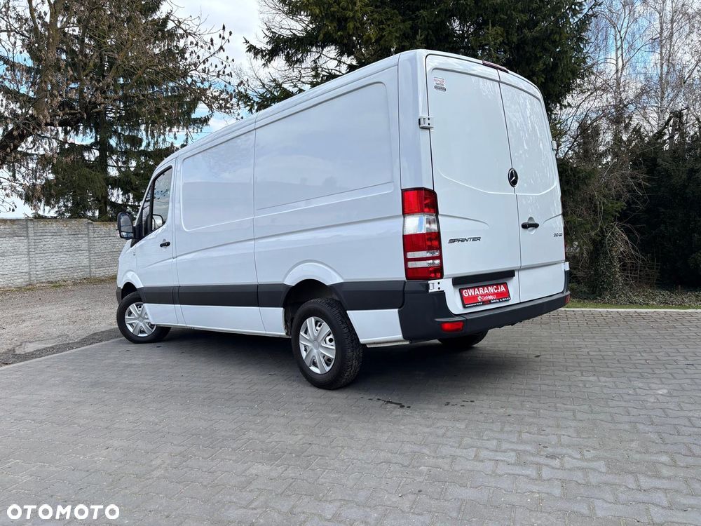 Mercedes-Benz Sprinter - 5