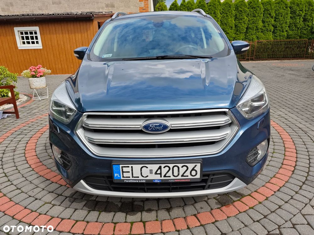 Ford Kuga 1.5 EcoBoost FWD Titanium - 4