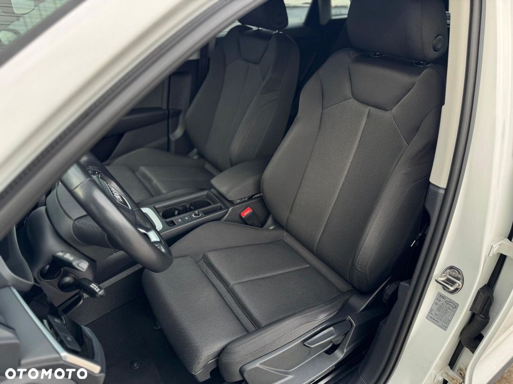 Audi Q3 - 21