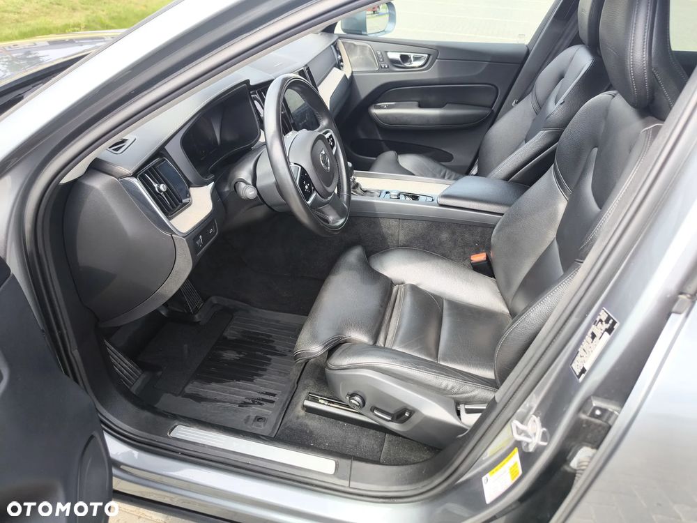 Volvo XC 60 T6 AWD Geartronic Inscription - 11