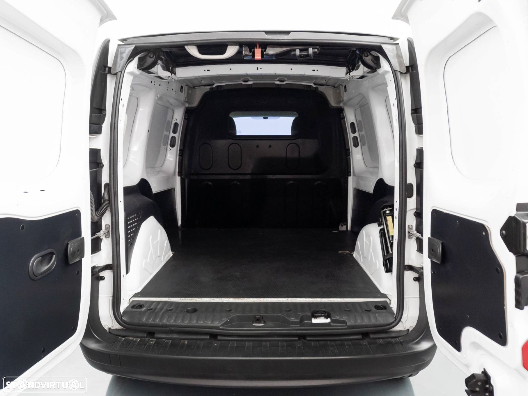 Renault Kangoo Z.E. 33 - 9