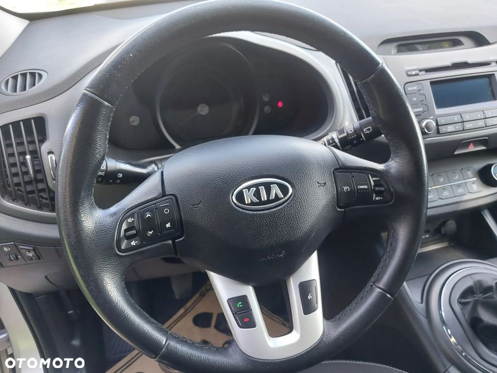 Kia Sportage - 16