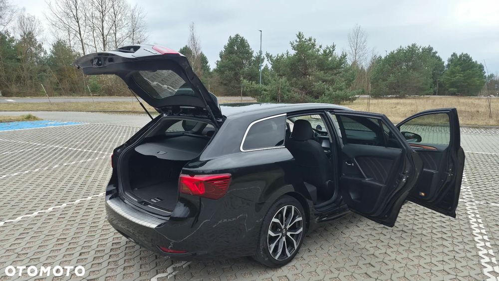 Toyota Avensis 1.8 Prestige - 15